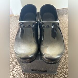 Dansko Clogs, size 38, silver to black ombré